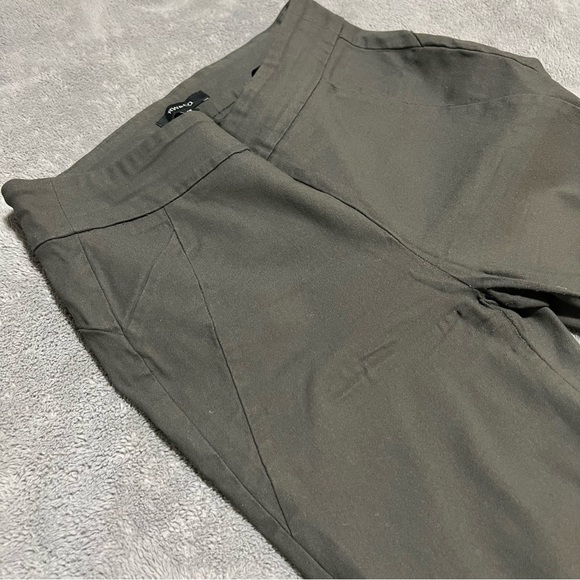 RW&CO | Grey Green Coloured City Legging - Picture 5 of 12